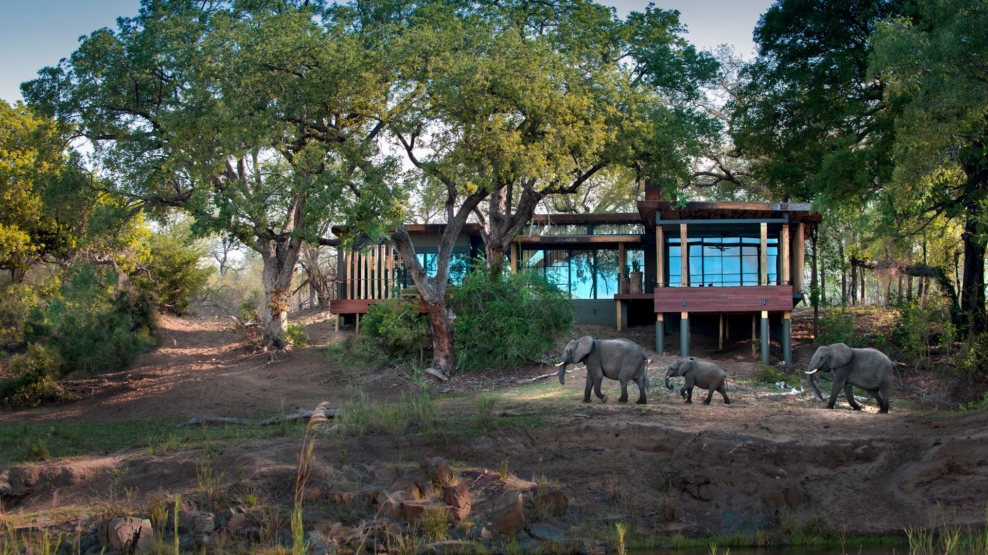&Beyong Tengile river lodge